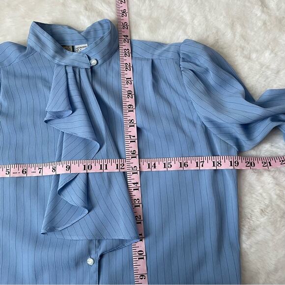 Mallard’s Point Vintage Top Size Small - Picture 5 of 5